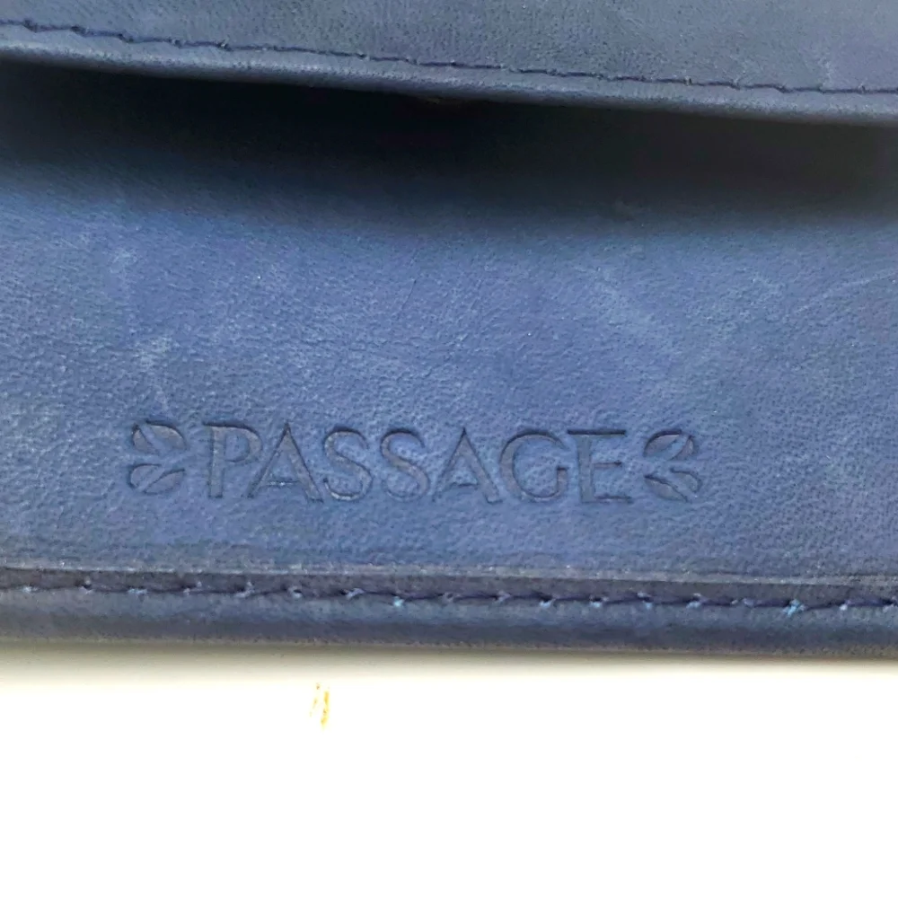 Passage Navy Genuine Leather RFID Wallet NWT